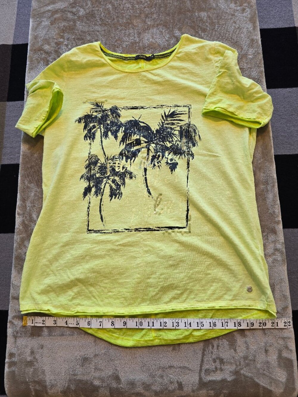 CECIL Lime Green, yellow Palm Tree Graphic T-Shirt | Size XL | 100% Cotton